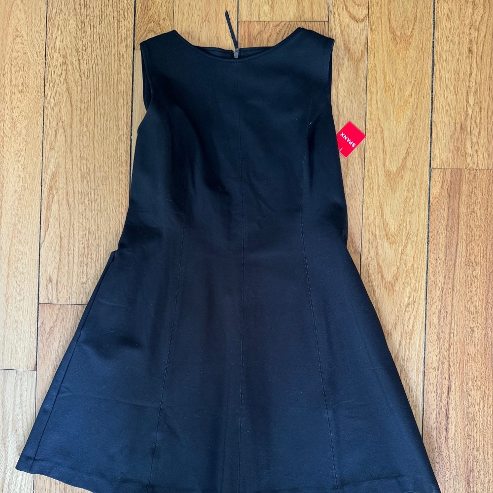 SPANX black dress size XL.